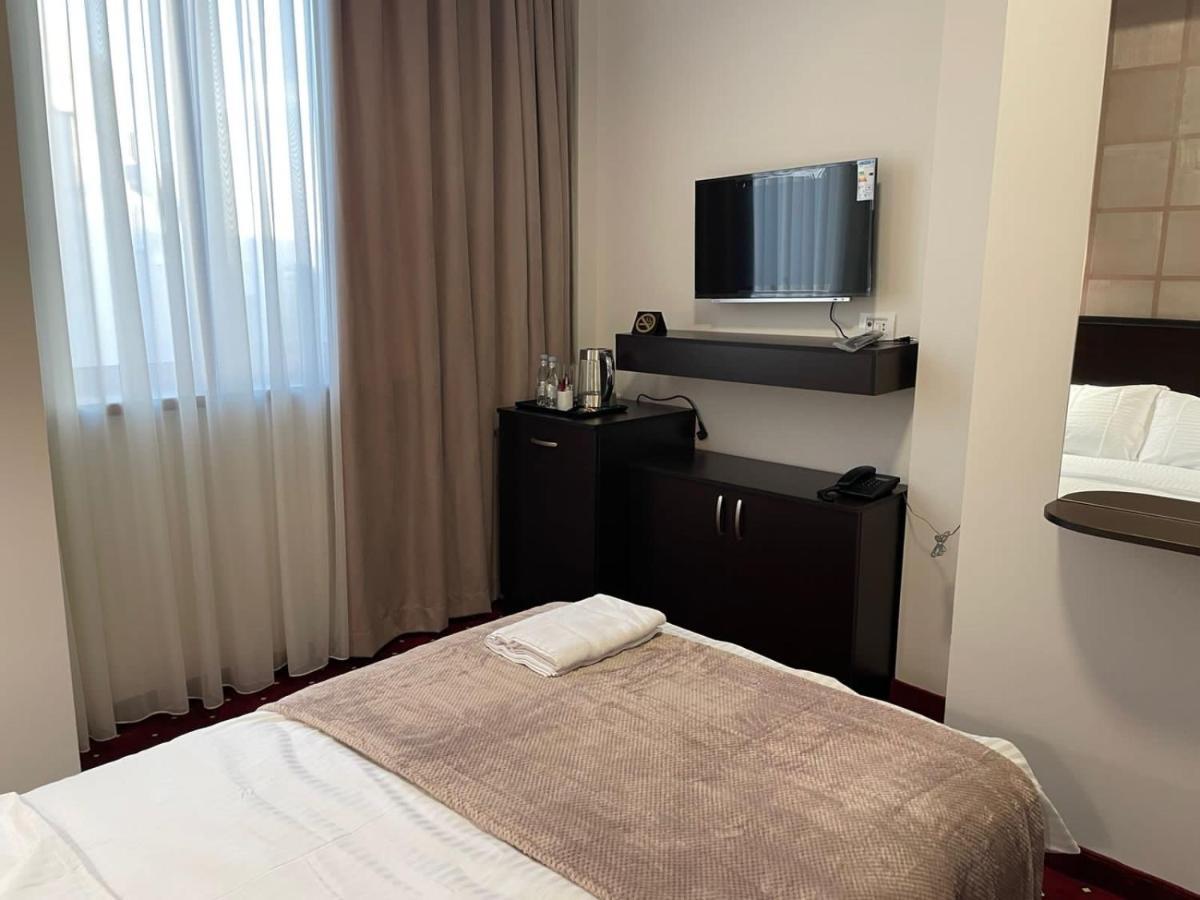 Anga Yerevan Hotel Kültér fotó