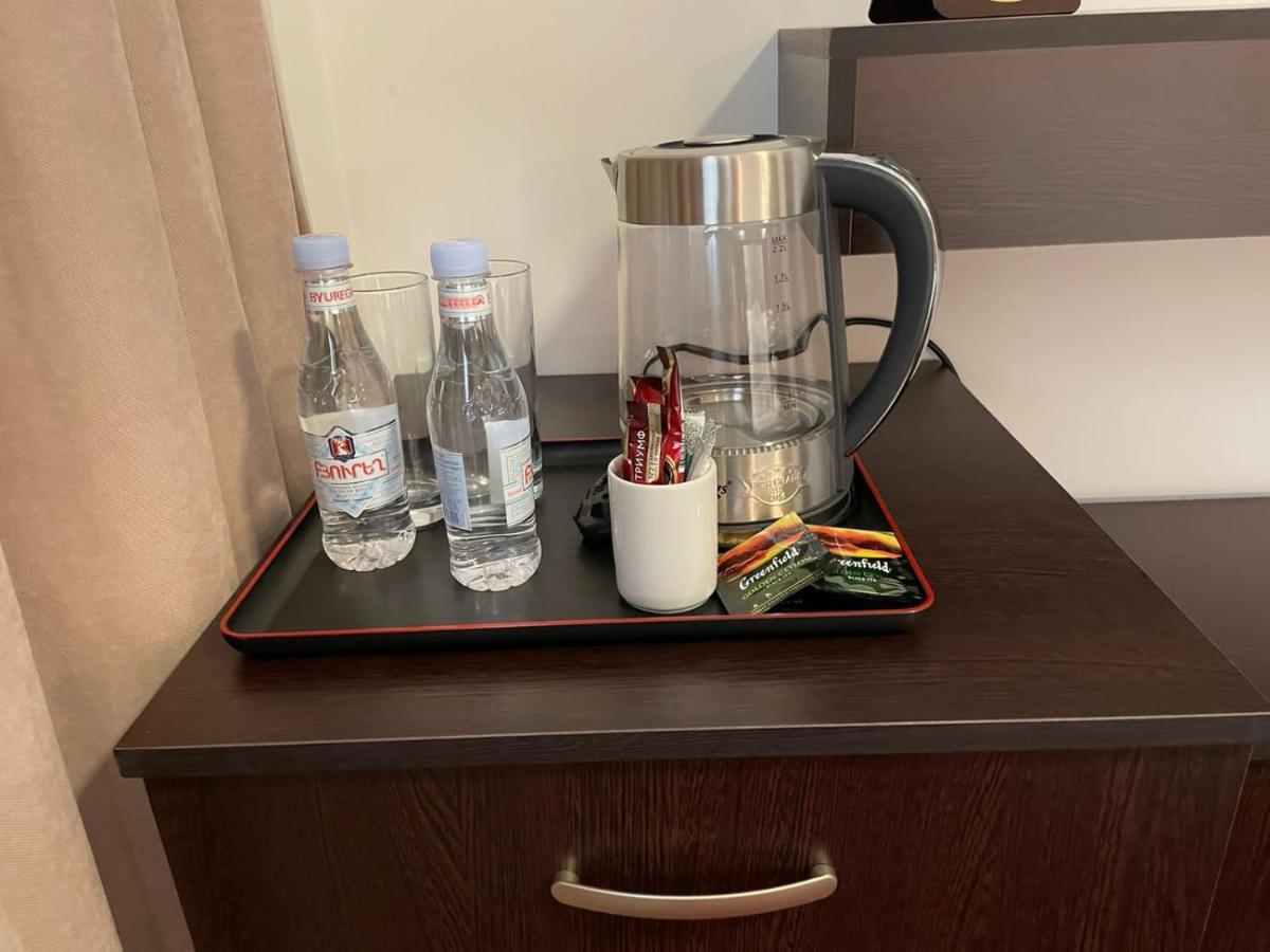 Anga Yerevan Hotel Kültér fotó
