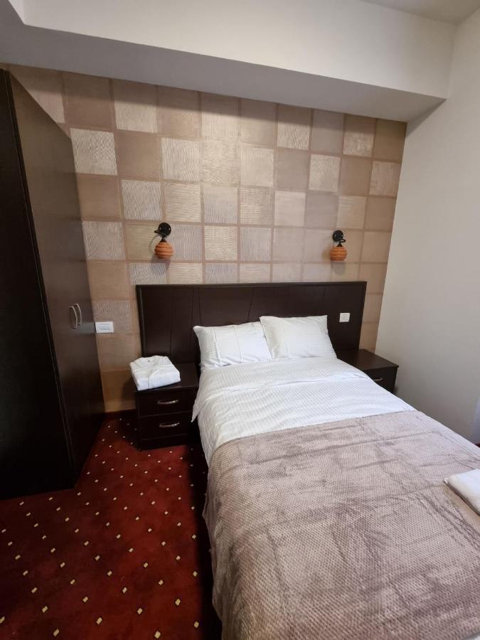 Anga Yerevan Hotel Kültér fotó