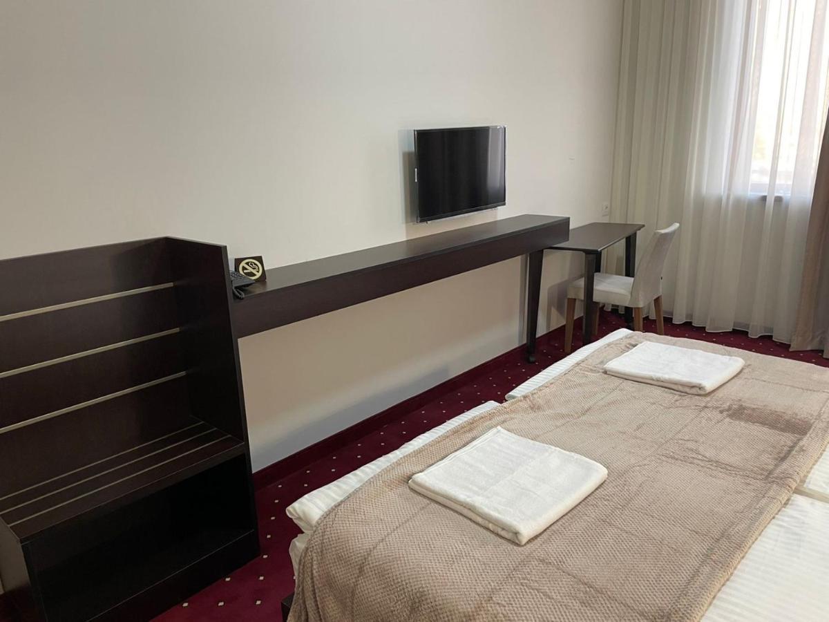 Anga Yerevan Hotel Kültér fotó