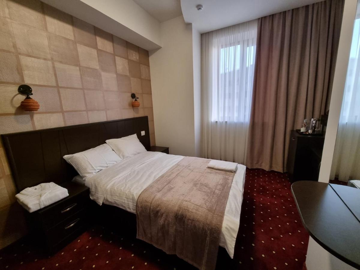 Anga Yerevan Hotel Kültér fotó